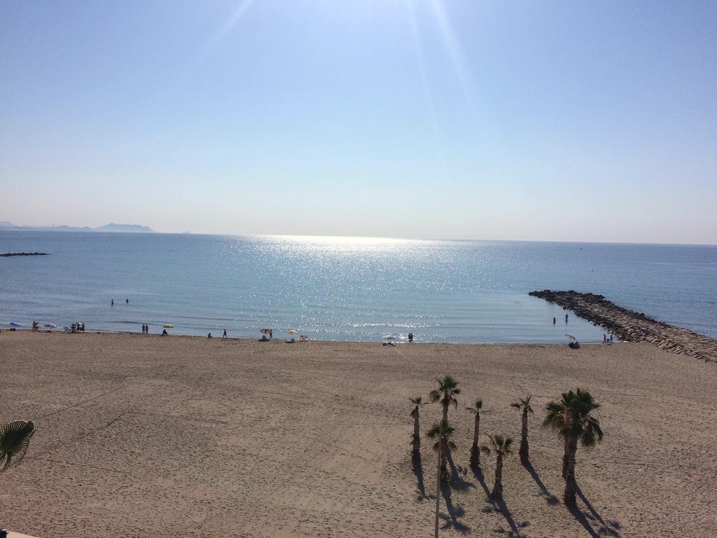 Beach House Brotonss El Campello Exterior photo