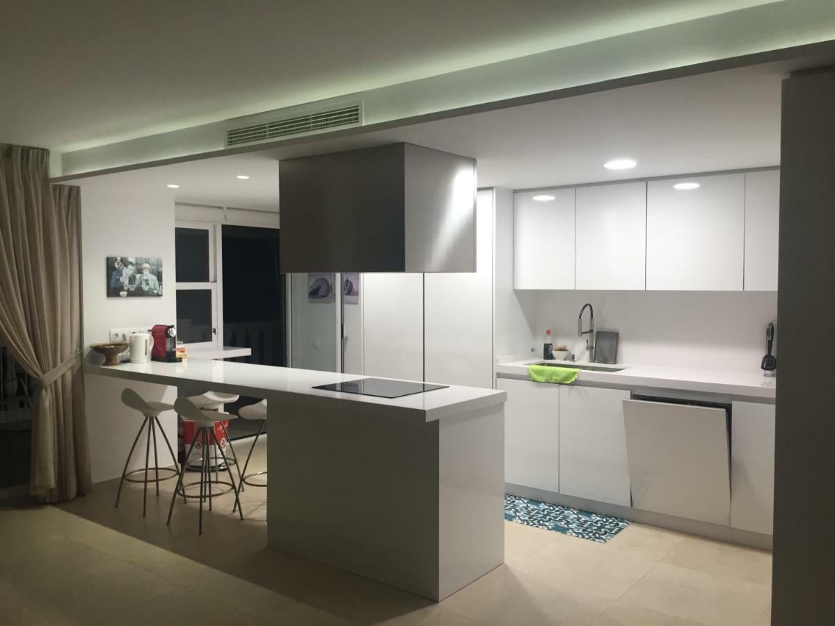 Beach House Brotonss El Campello Exterior photo